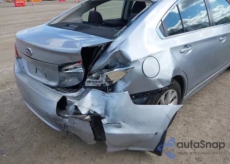 2017 Subaru Legacy 2.5I Premium z USA, uszkodzony, nr VIN 4S3BNAC63H3040888